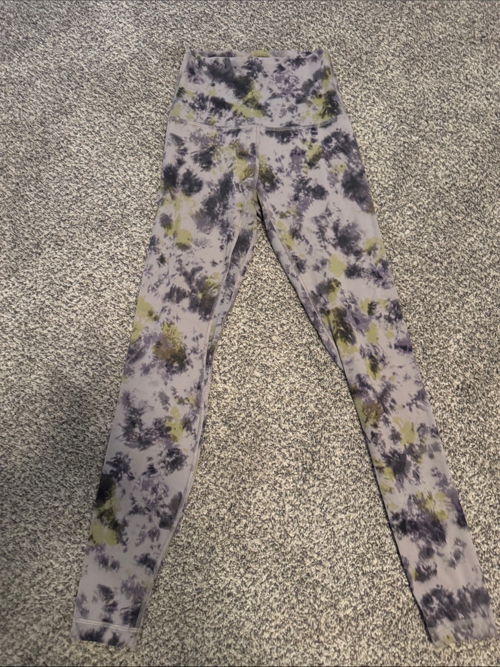 lululemon athletica Tie-Dye High-Rise Jeggings in Gray & Olive